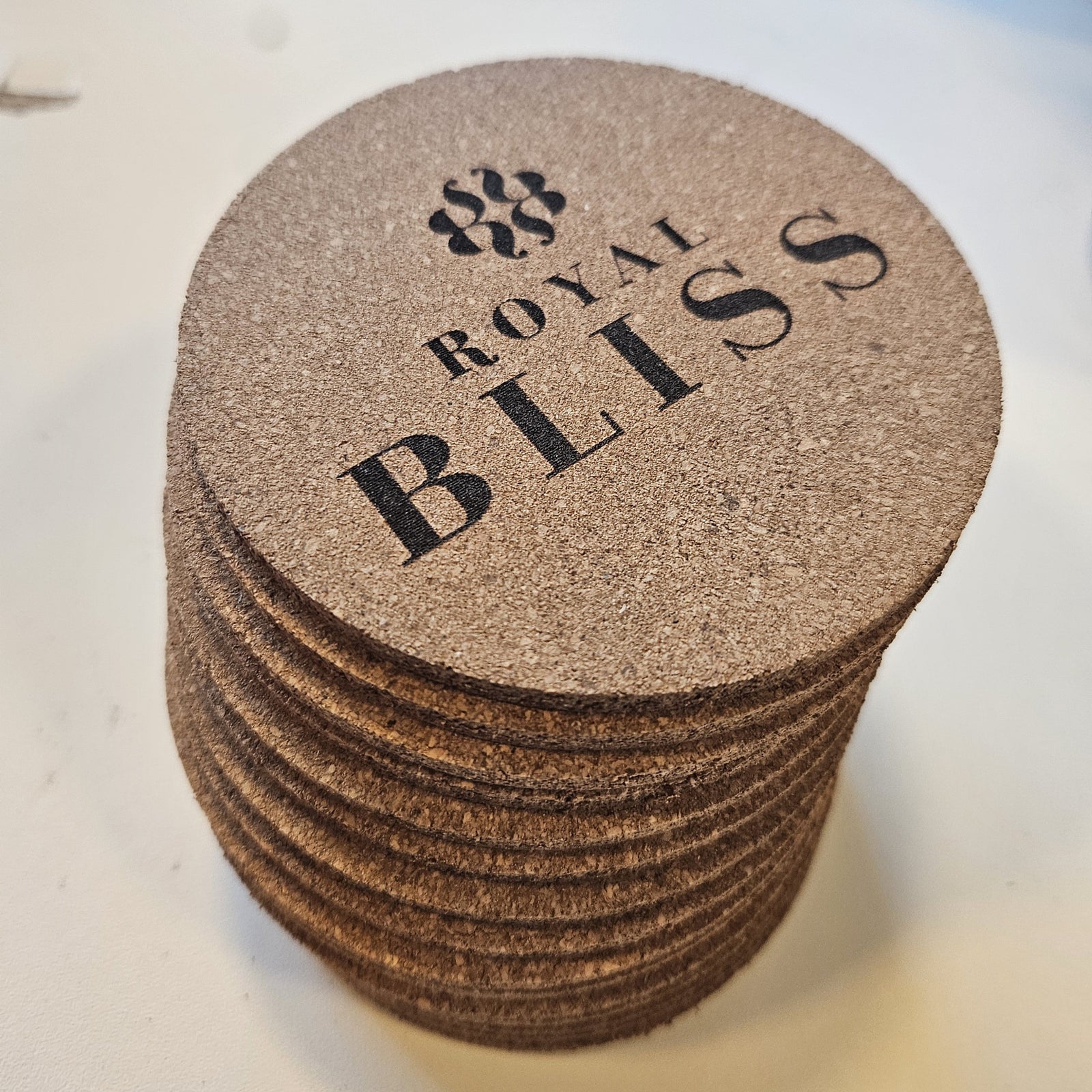 Eigen logo graveren op producten - Het Laser Lokaal