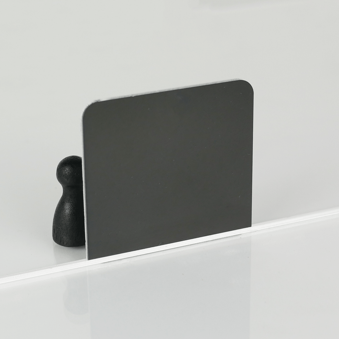 Graveerplaat zwart/wit - Het Laser Lokaal